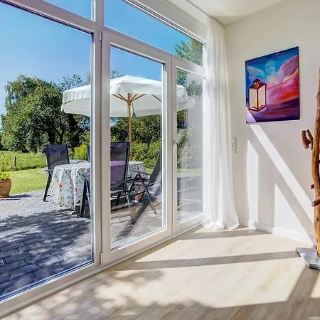 度假居 Ostroher Moor